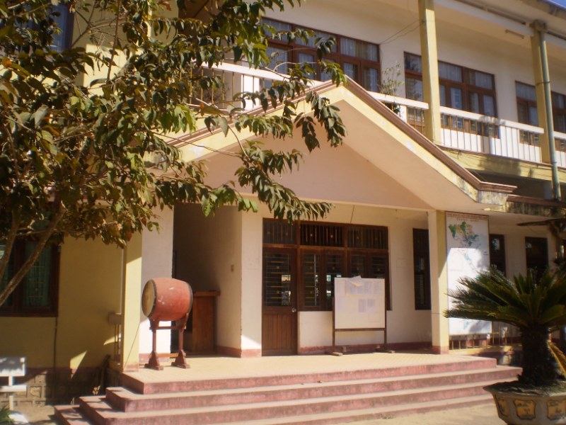 Thư cảm ơn gửi từ trường THPT Nguyễn Trân - Thầy Mai Anh Dũng