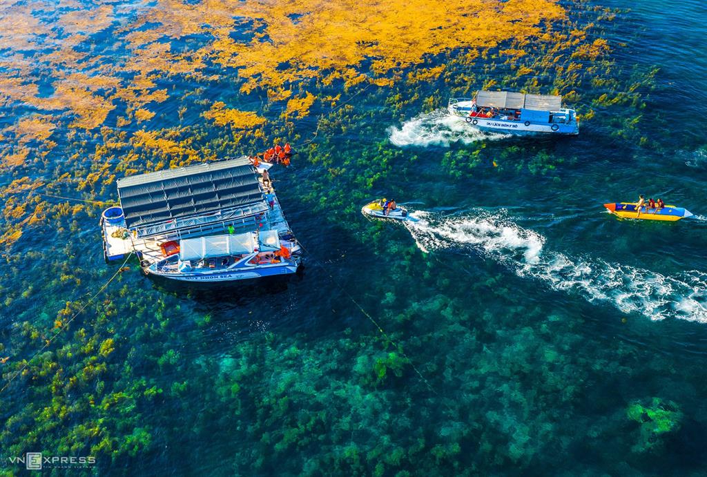 Chuyến tham quan của Thấy Cô đi MerryLand Quy Nhơn do Tập đoàn Hưng Thịnh tài trợ